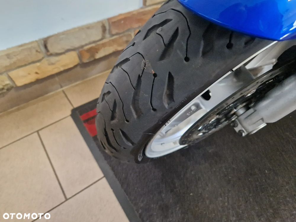Suzuki SV - 23