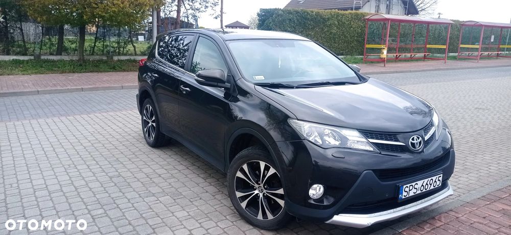 Toyota RAV4 2.0 D-4D Premium - 3