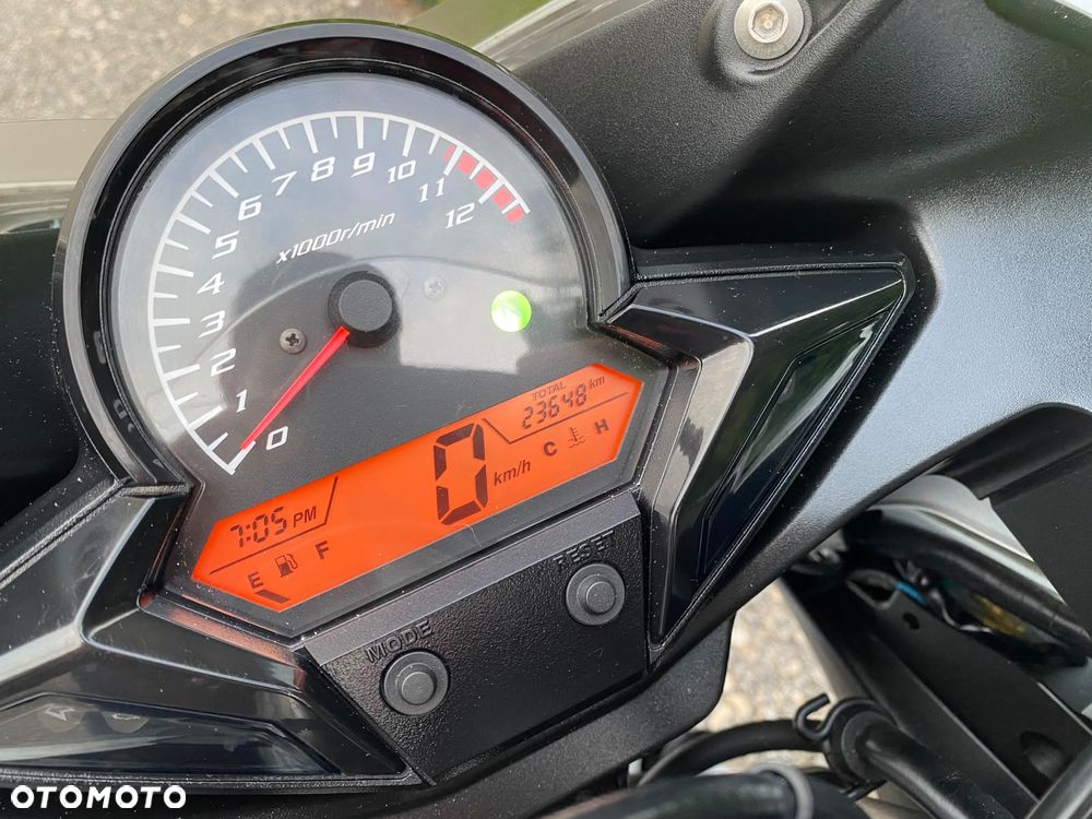 Honda CBR - 24