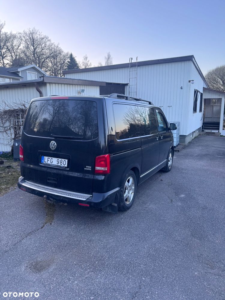 Volkswagen Multivan - 4