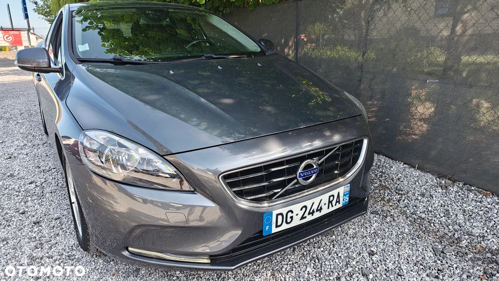 Volvo V40 - 20