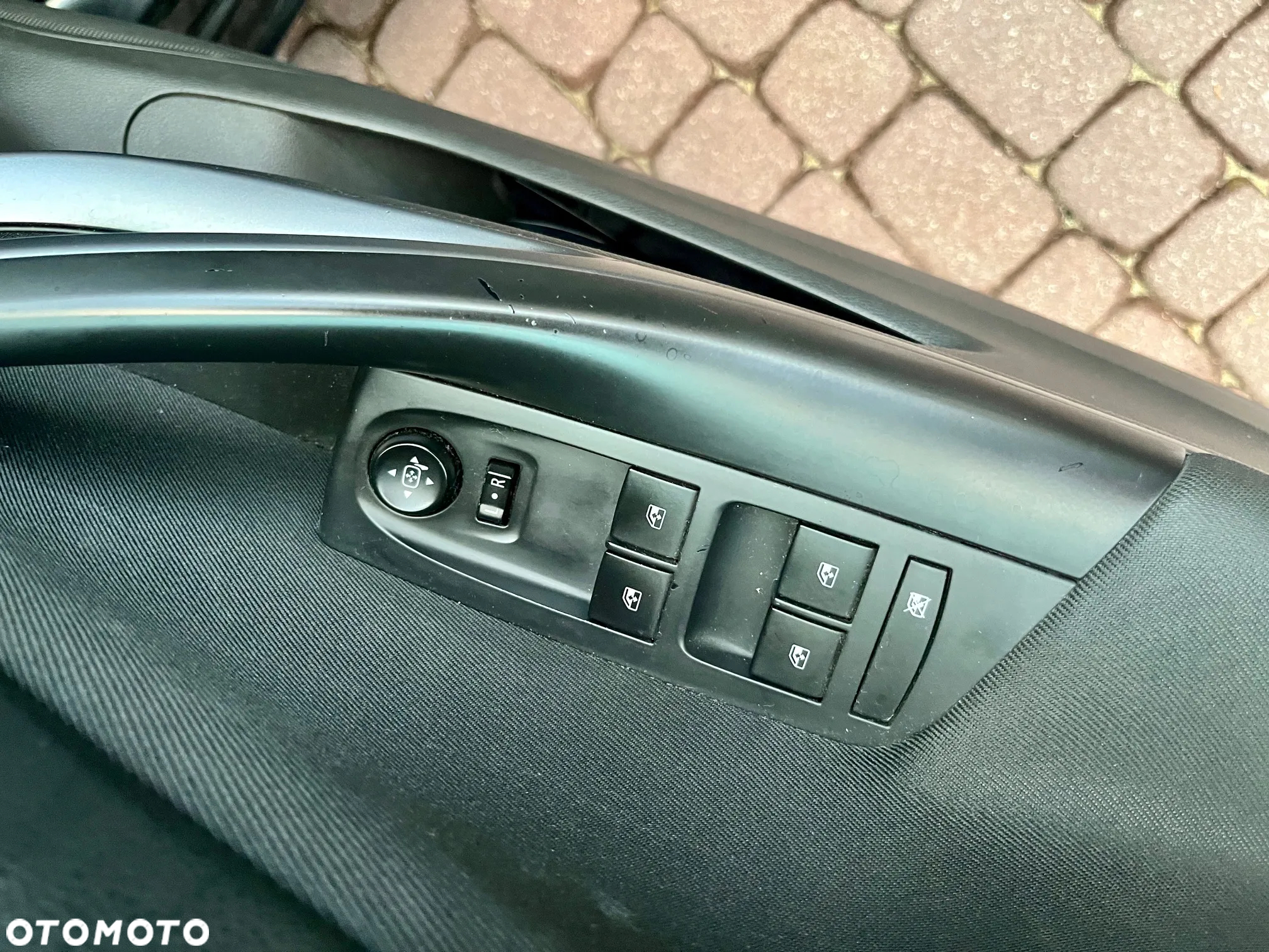 Opel Astra V 1.6 CDTI Essentia S&S - 5