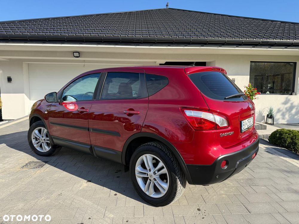 Nissan Qashqai 2.0 4x4 Tekna - 5