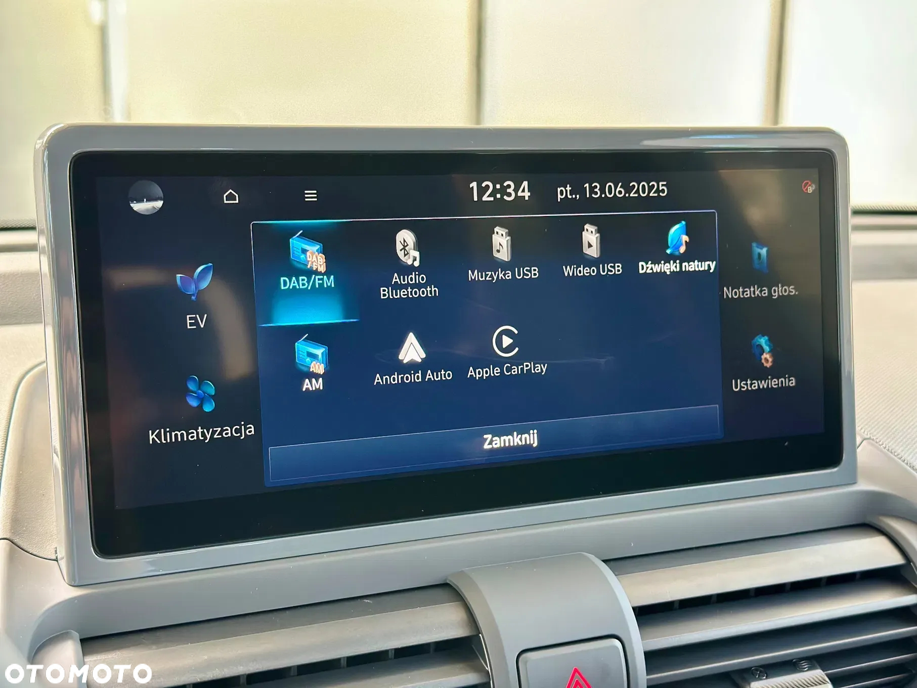 Hyundai Inster 49kWh Cross Smart - 27
