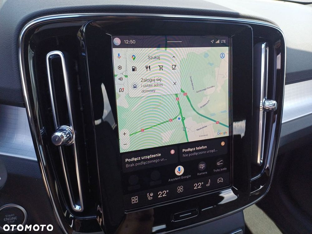 Volvo XC 40 - 25