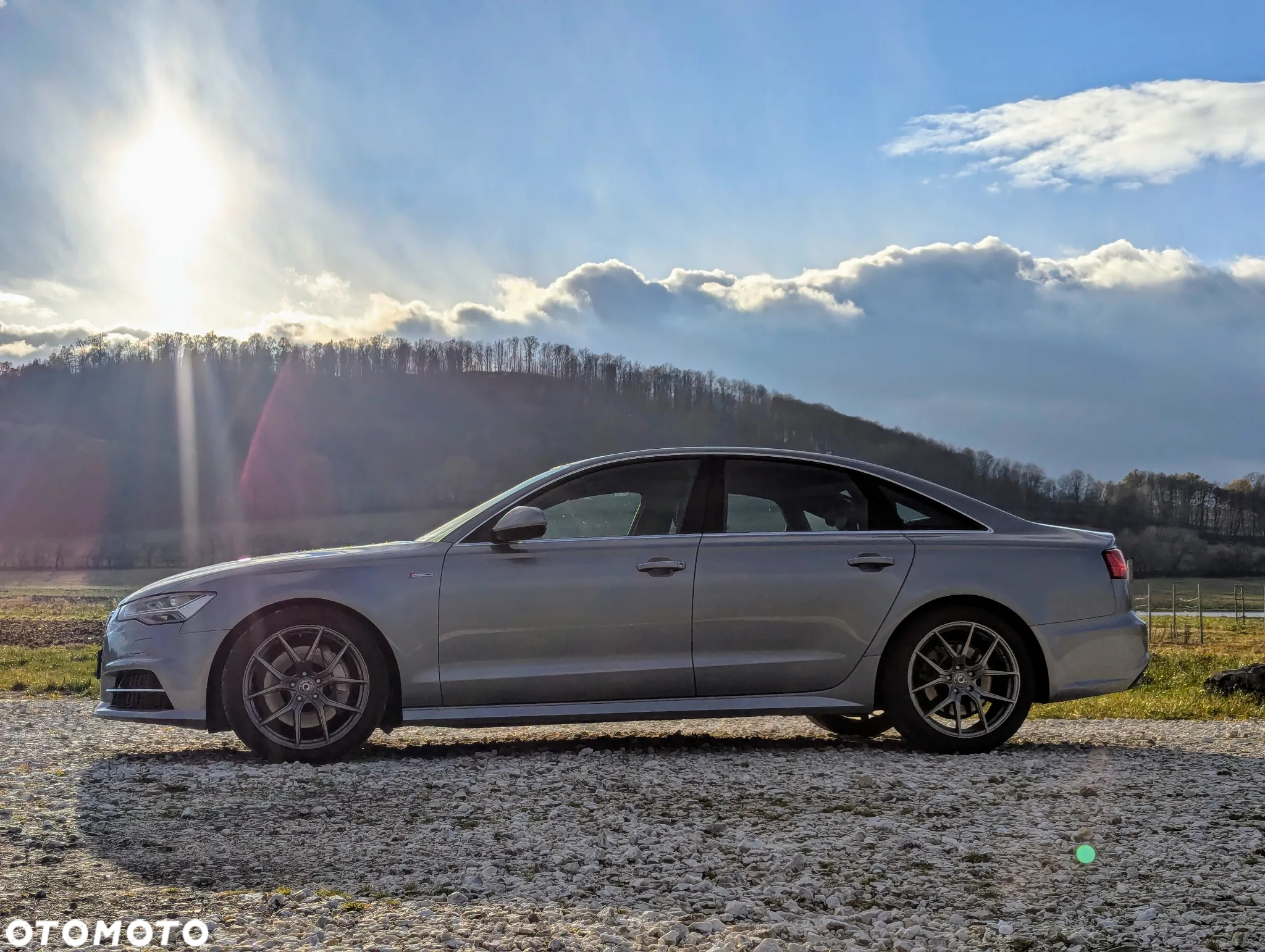 Audi A6 - 4