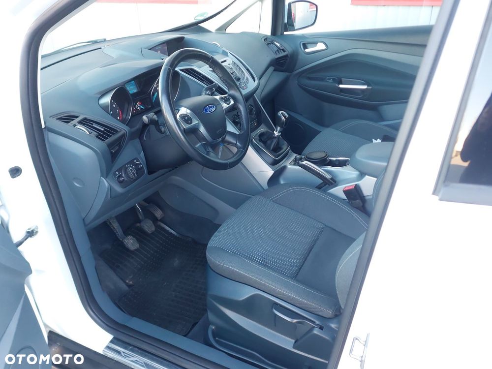 Ford C-MAX - 13