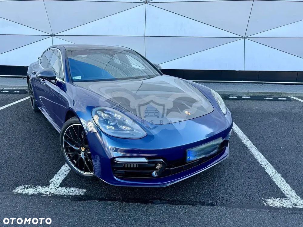 Porsche Panamera 4S - 2