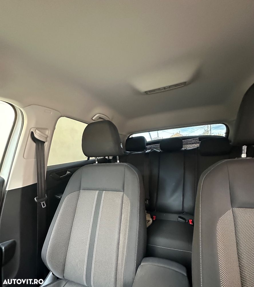 Volkswagen T-ROC - 6
