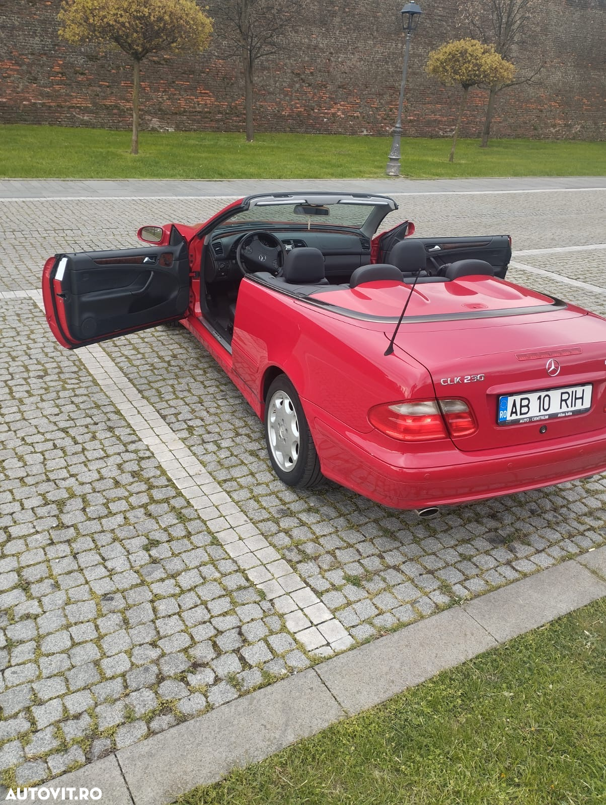 Mercedes-Benz CLK - 14