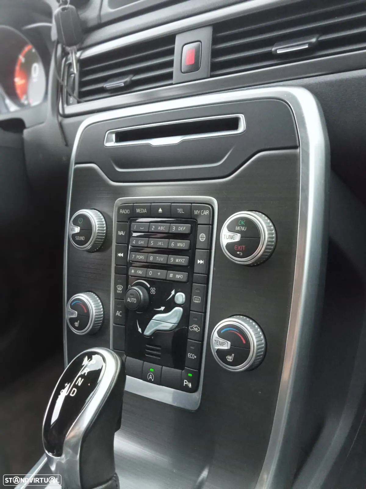 Volvo XC 70 D4 Geartronic Summum - 55