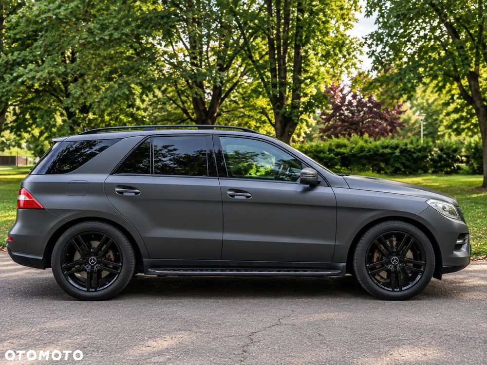 Mercedes-Benz ML - 4