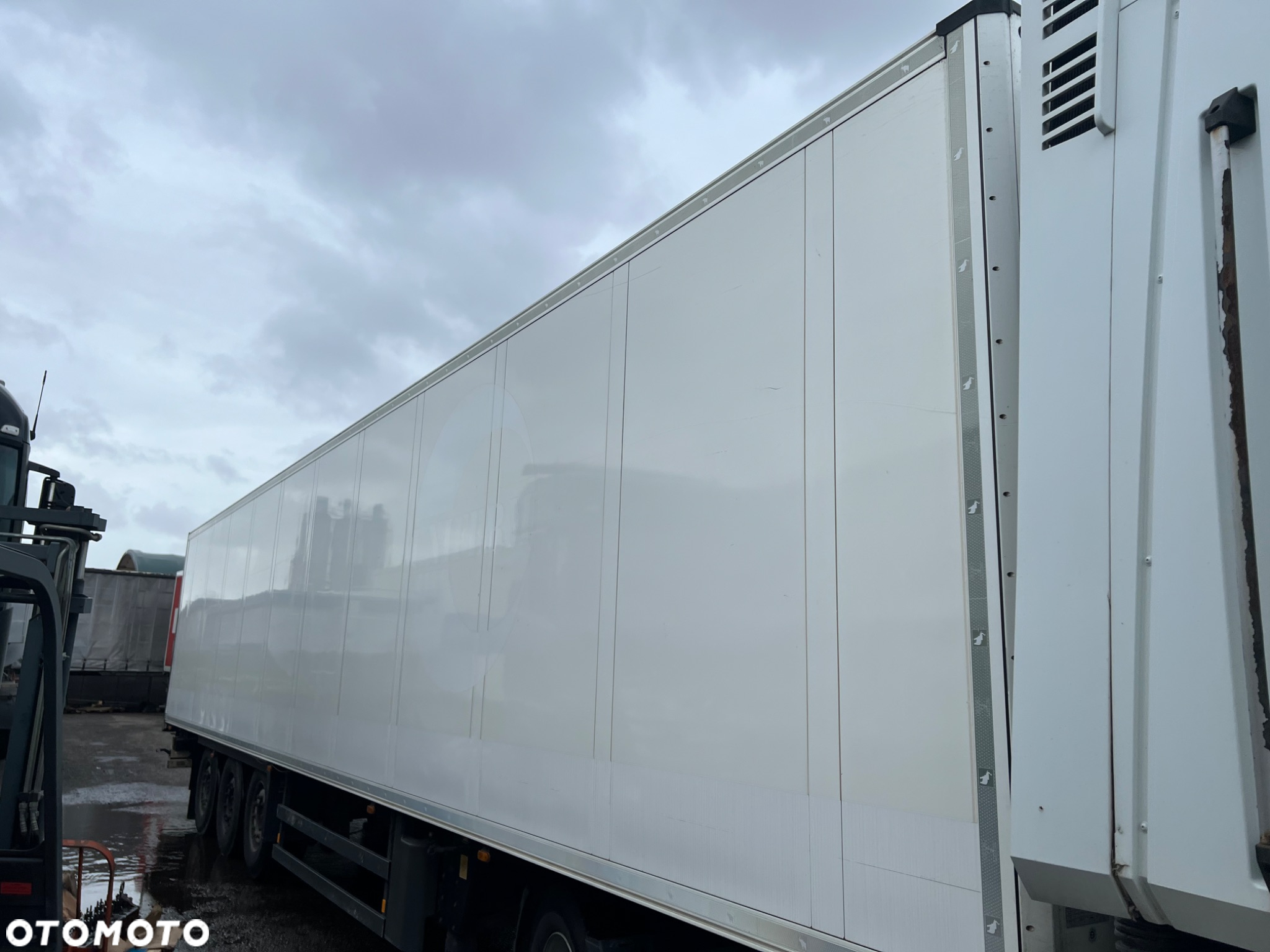 Schmitz Cargobull sko z roleta - 6