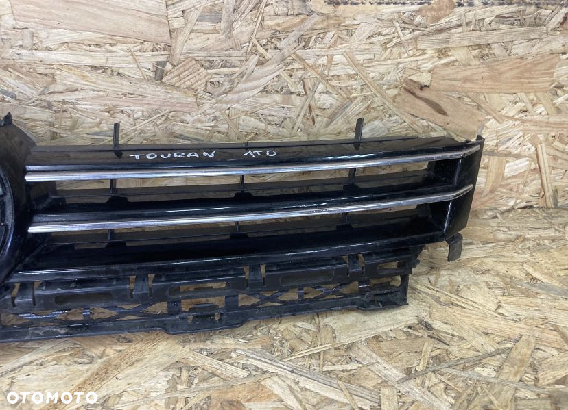 Grill Atrapa Zderzaka Przód Przedniego Volkswagen Touran 1T0 - 2