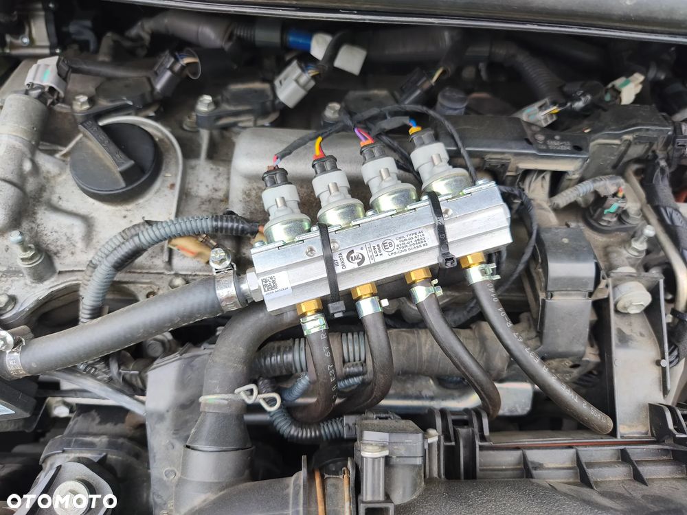 Toyota Auris - 21