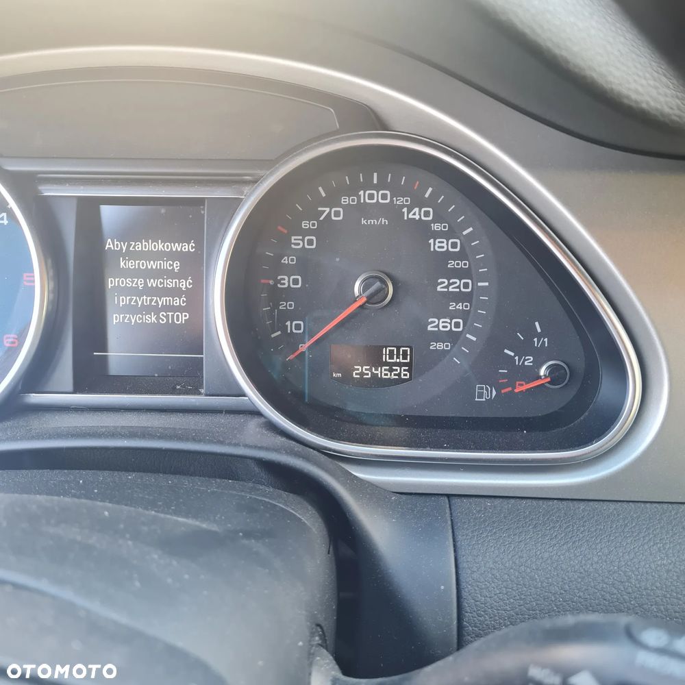 Audi Q7 3.0 TDI DPF Quattro Tiptronic - 11