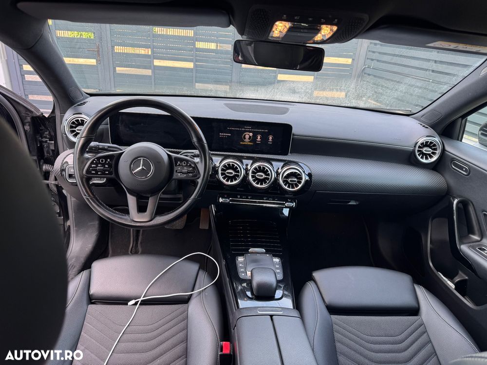 Mercedes-Benz A - 8