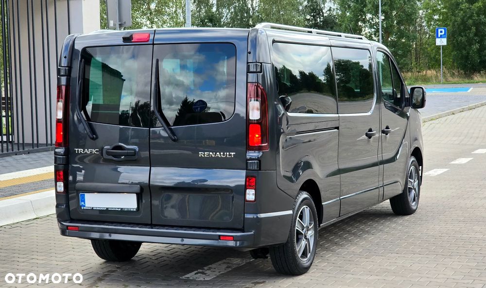 Renault Trafic - 16