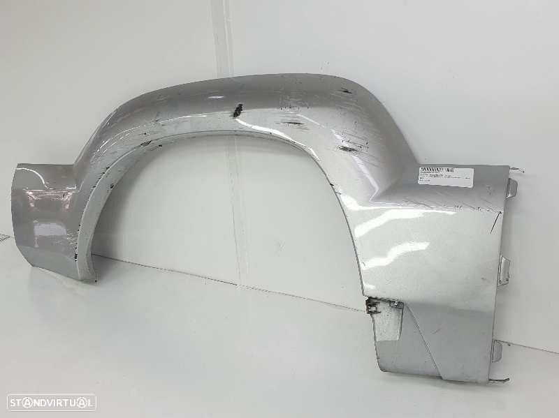 ARO TRASEIRO ESQUERDO TOYOTA LAND CRUISER PRADO 2003 -7565460030B0 - 1