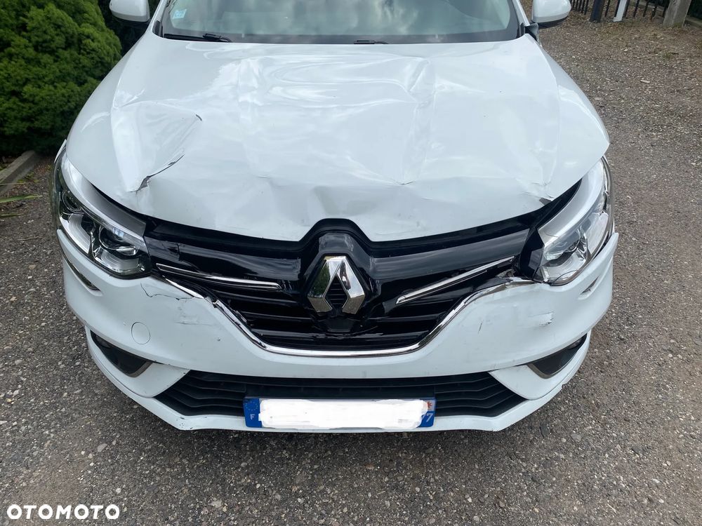 Renault Megane 1.5 Blue dCi Intens - 11