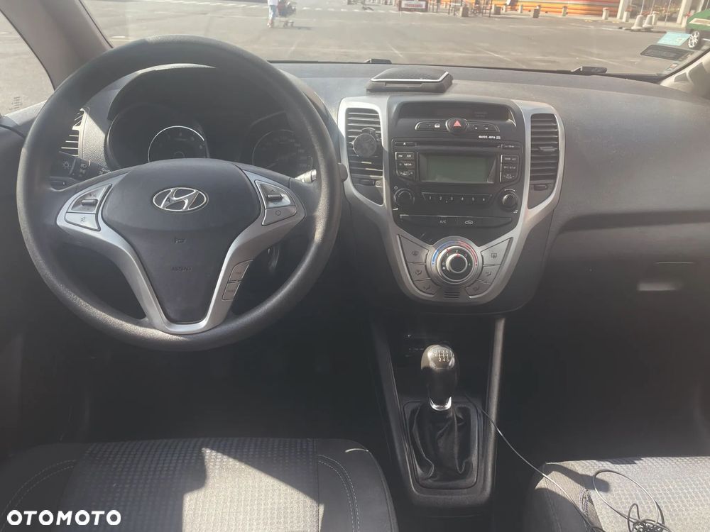 Hyundai ix20 - 16