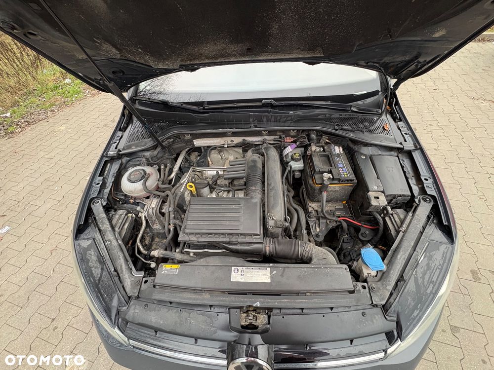 Volkswagen Golf 1.4 TSI BMT Comfortline - 10