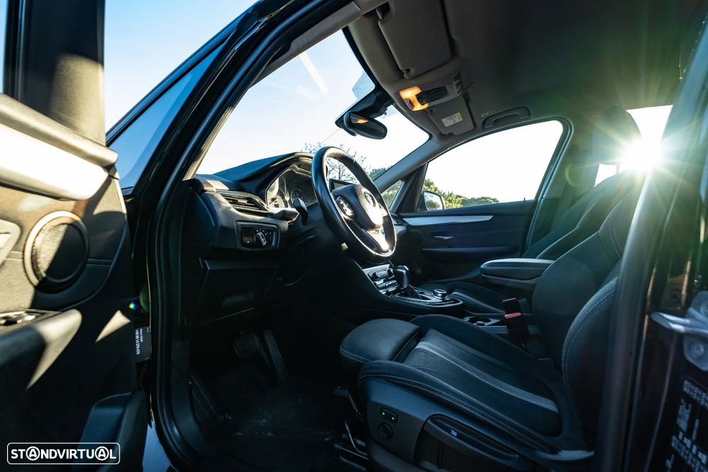 BMW 216 Active Tourer d Aut. Sport Line - 26