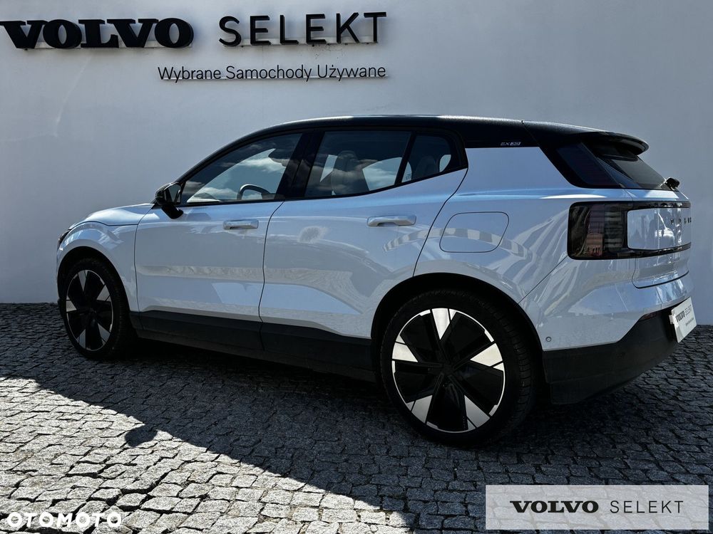 Volvo EX30 - 4