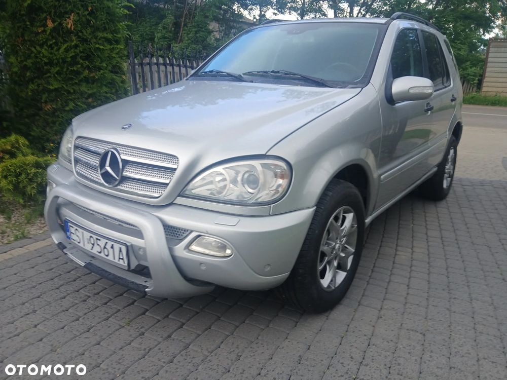 Mercedes-Benz ML - 22
