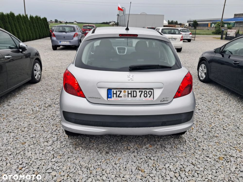 Peugeot 207 95 VTi Urban Style - 6