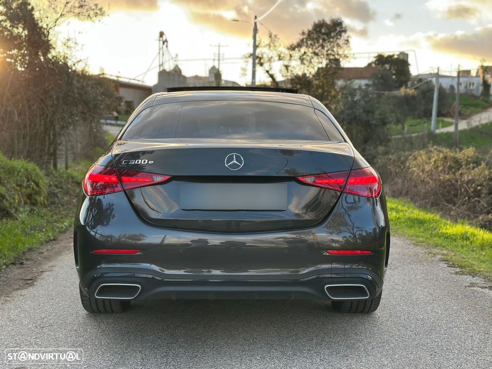 Mercedes-Benz C 300 e 9G-TRONIC AMG Line - 6