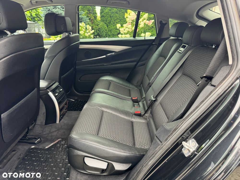 BMW 5GT 535i xDrive Gran Turismo - 31