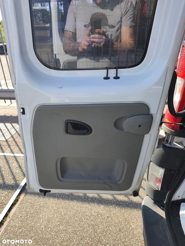 Renault Trafic - 31