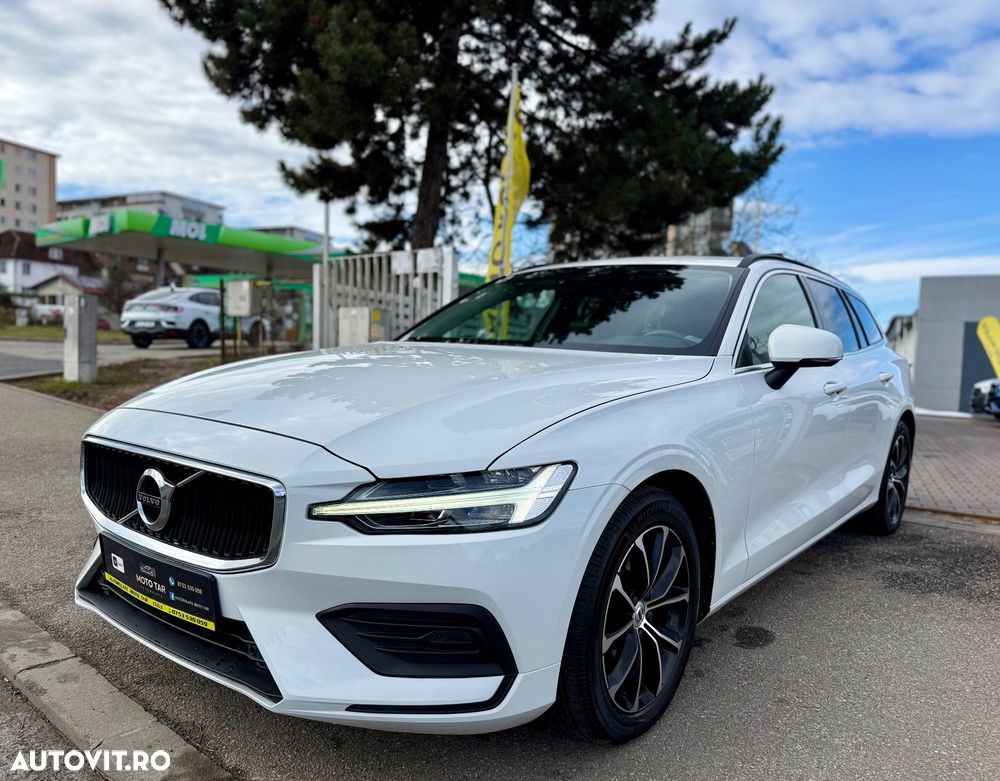 Volvo V60 B4 D Geartronic Momentum Pro - 1