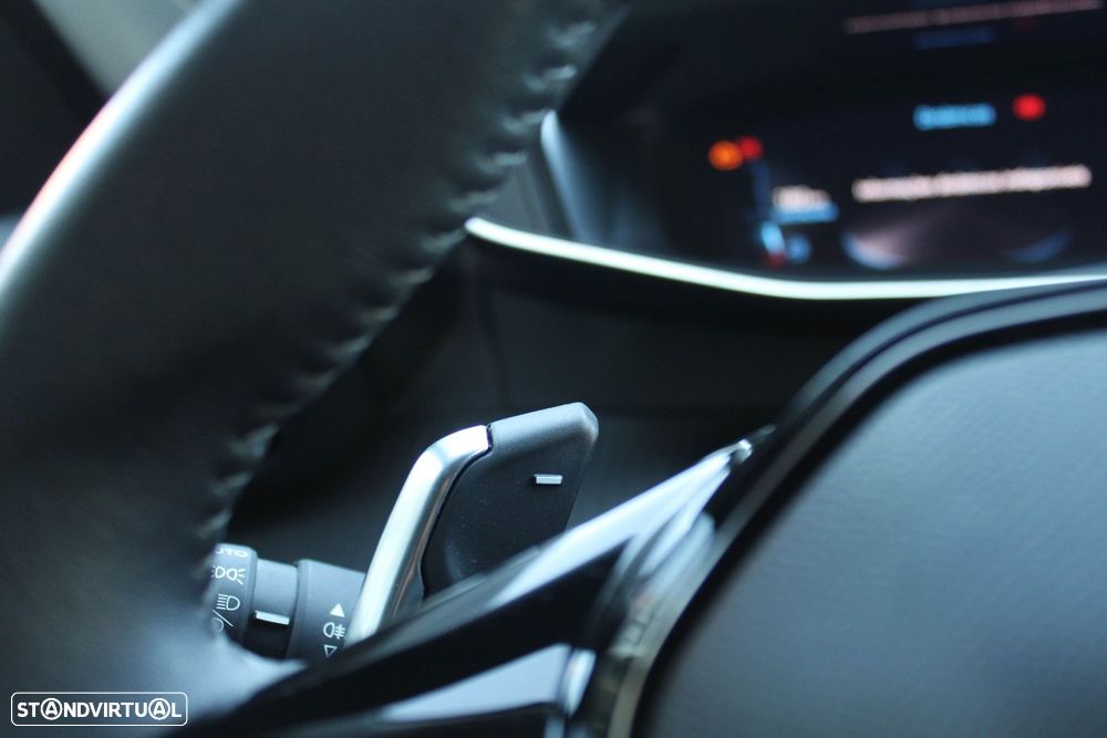 Peugeot 208 1.2 PureTech Allure Pack EAT8 - 9