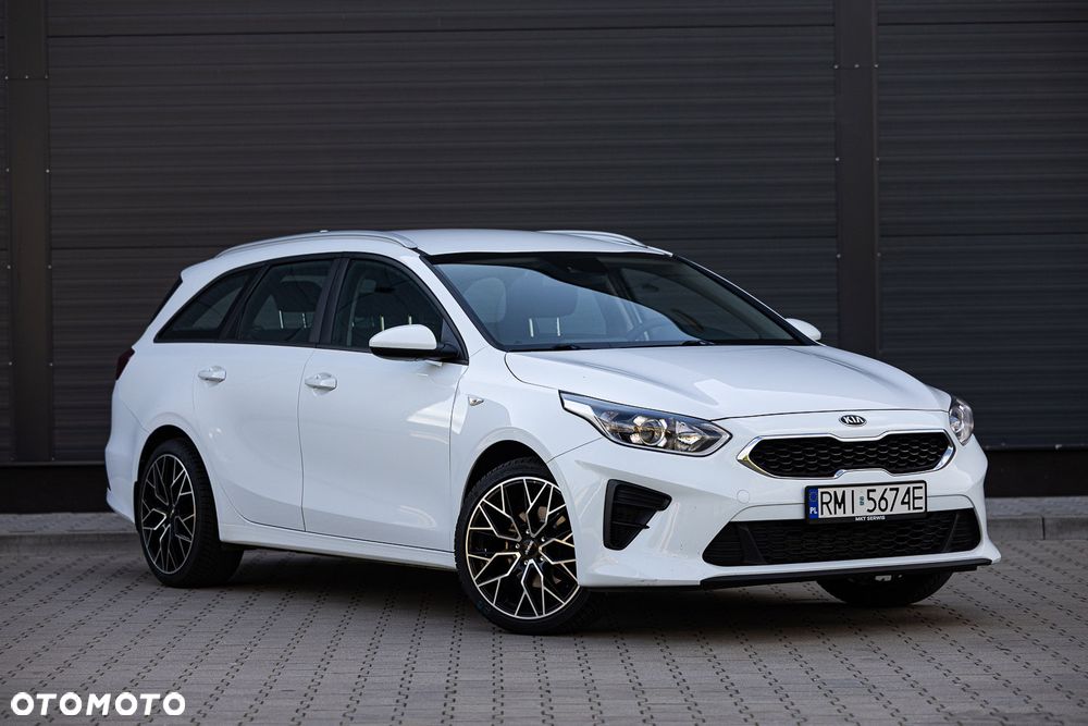 Kia Ceed 1.6 CRDi SCR GT-Line - 2