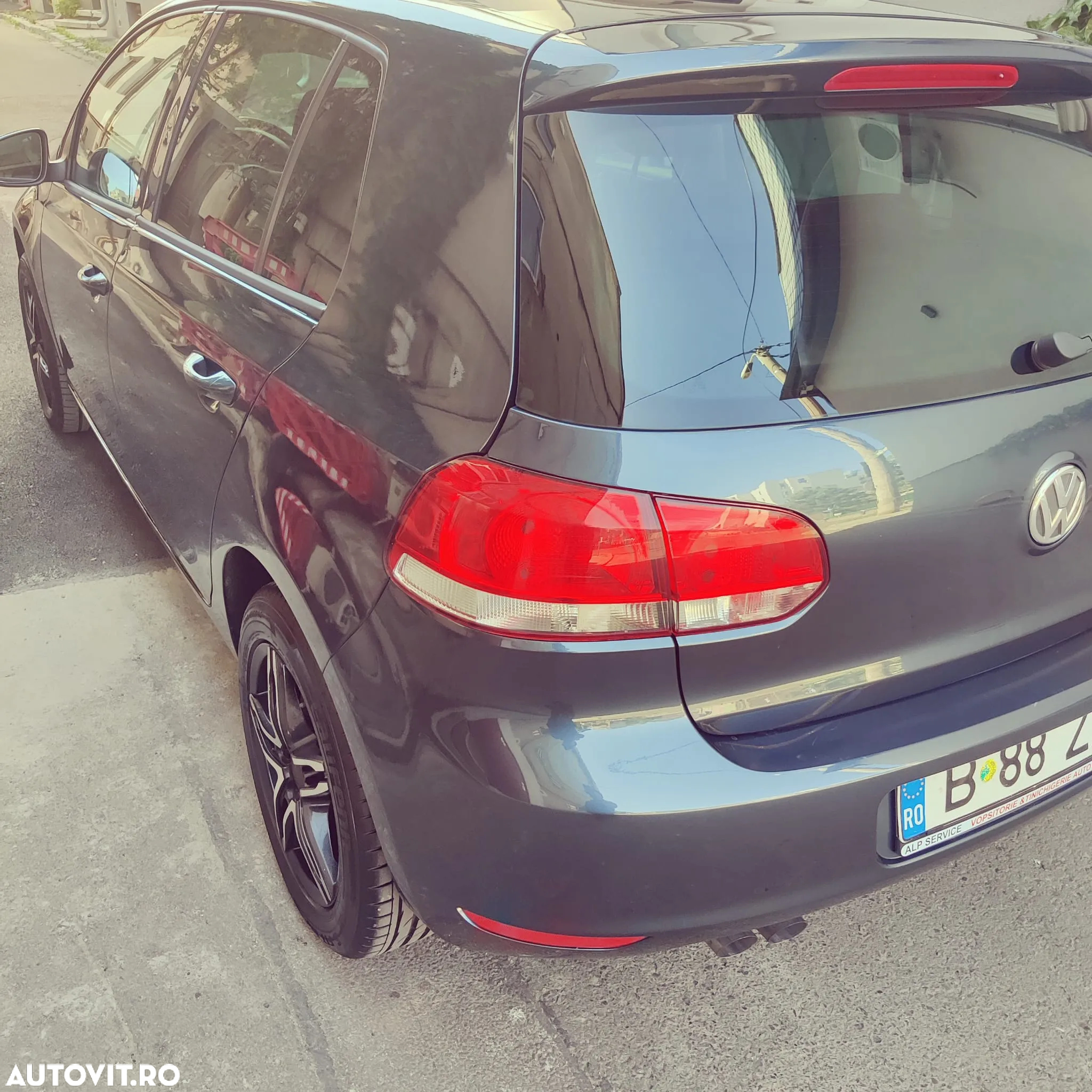 Volkswagen Golf 2.0 TDI 4Motion Comfortline - 3