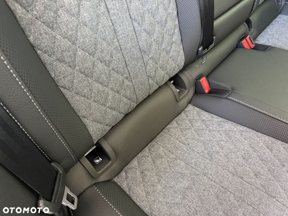 Skoda Octavia 2.0 TSI Sportline 4x4 DSG - 22