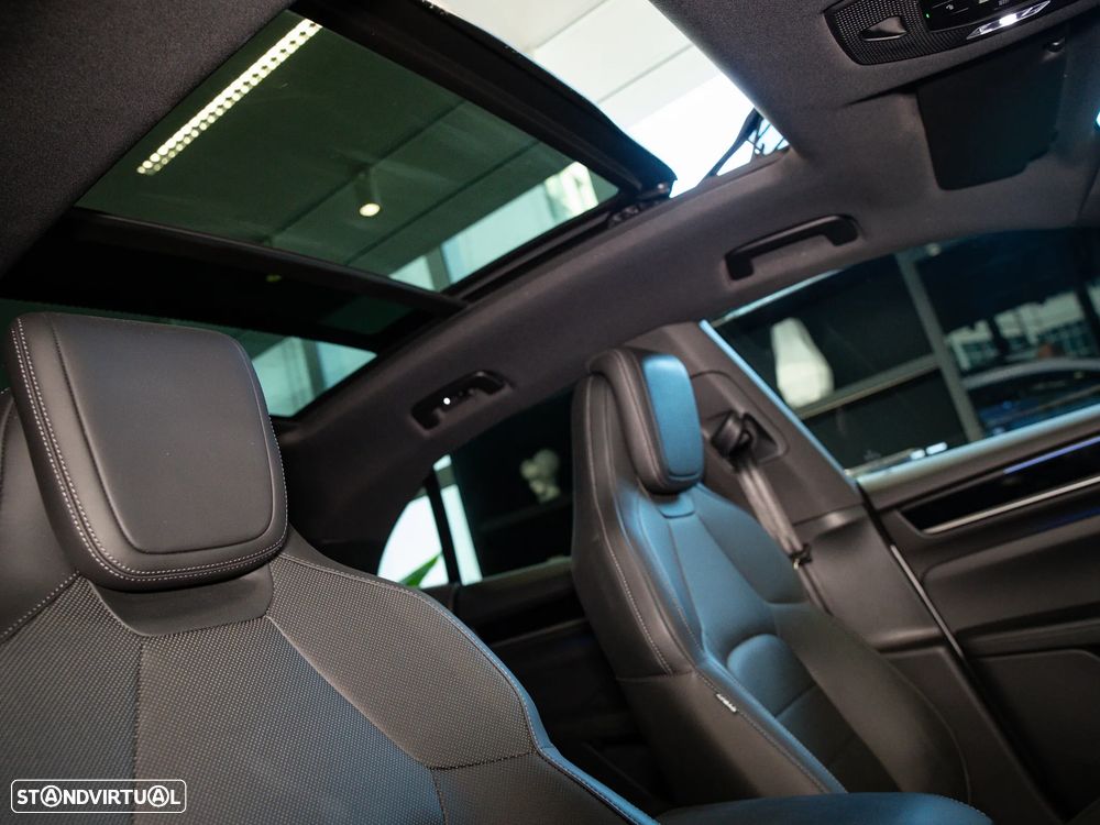 Porsche Macan Electric 4 - 33