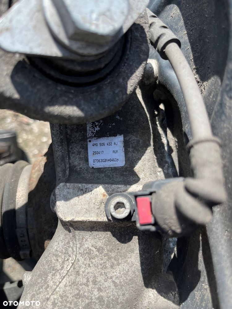 Zwrotnica tył prawa lewa Kompletna strona AUDI Q7 SQ7 4m - 4