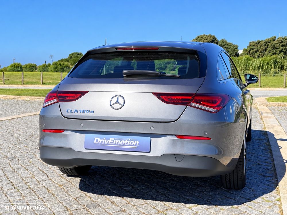 Mercedes-Benz CLA 180 d Shooting Brake Business Solutions Aut. - 3