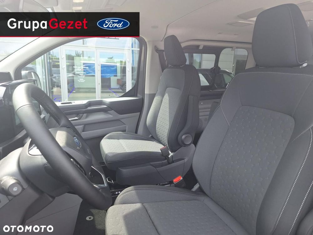 Ford Transit Custom - 16