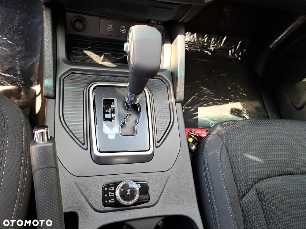 SsangYong Musso Grand - 17