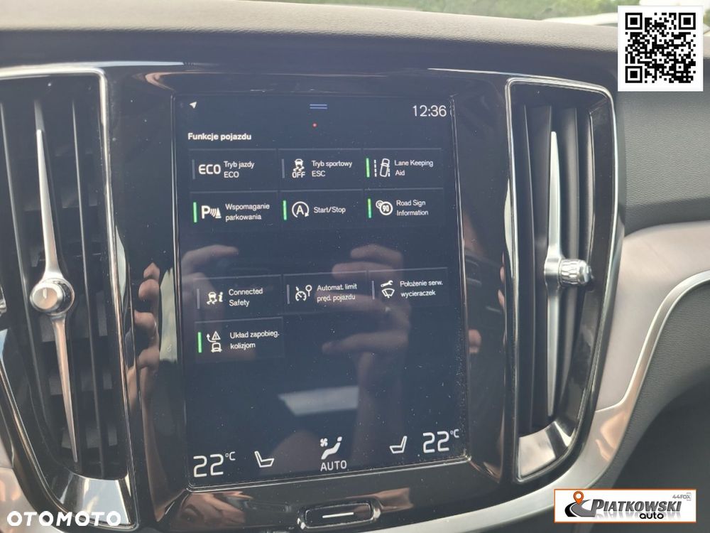 Volvo V60 D3 Momentum Pro - 25