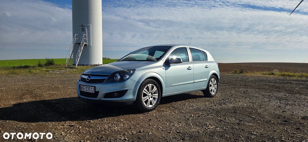 Opel Astra 1.6 Cosmo - 1