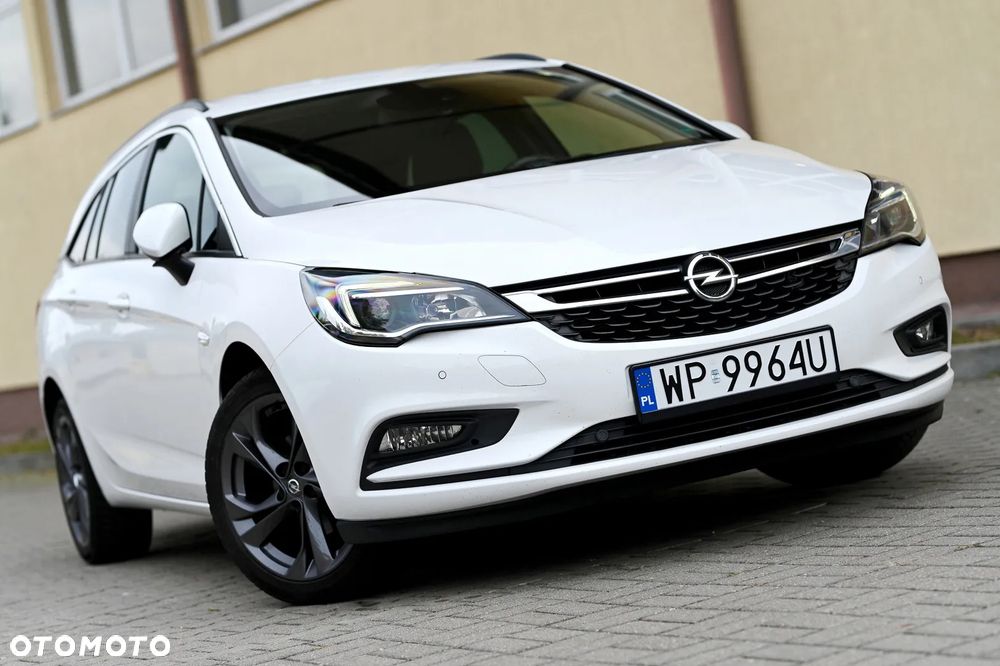 Opel Astra 1.4 T Dynamic S&S - 9