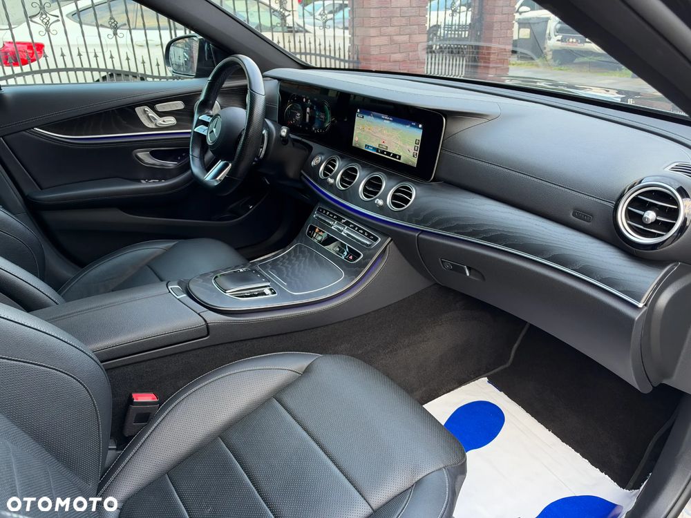 Mercedes-Benz Klasa E 220 d 4-Matic AMG - 11