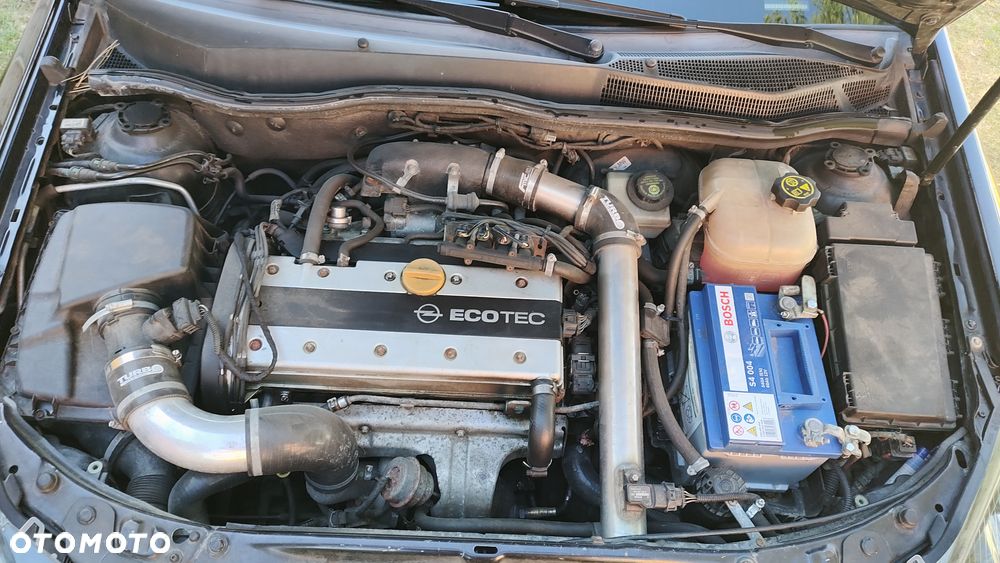 Opel Astra 2.0 T Cosmo - 13