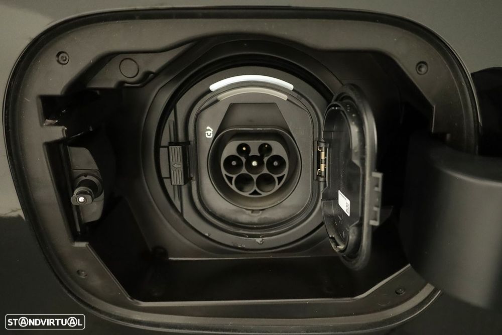 Mercedes-Benz B 250 e AMG Line - 6