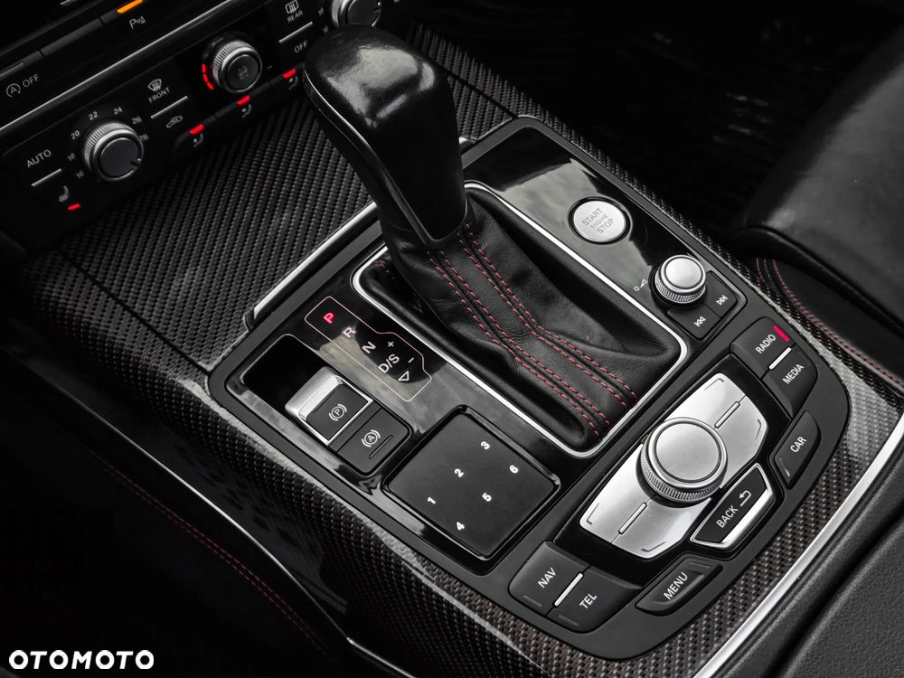 Audi A6 Avant 3.0 TDI Quattro S tronic - 37